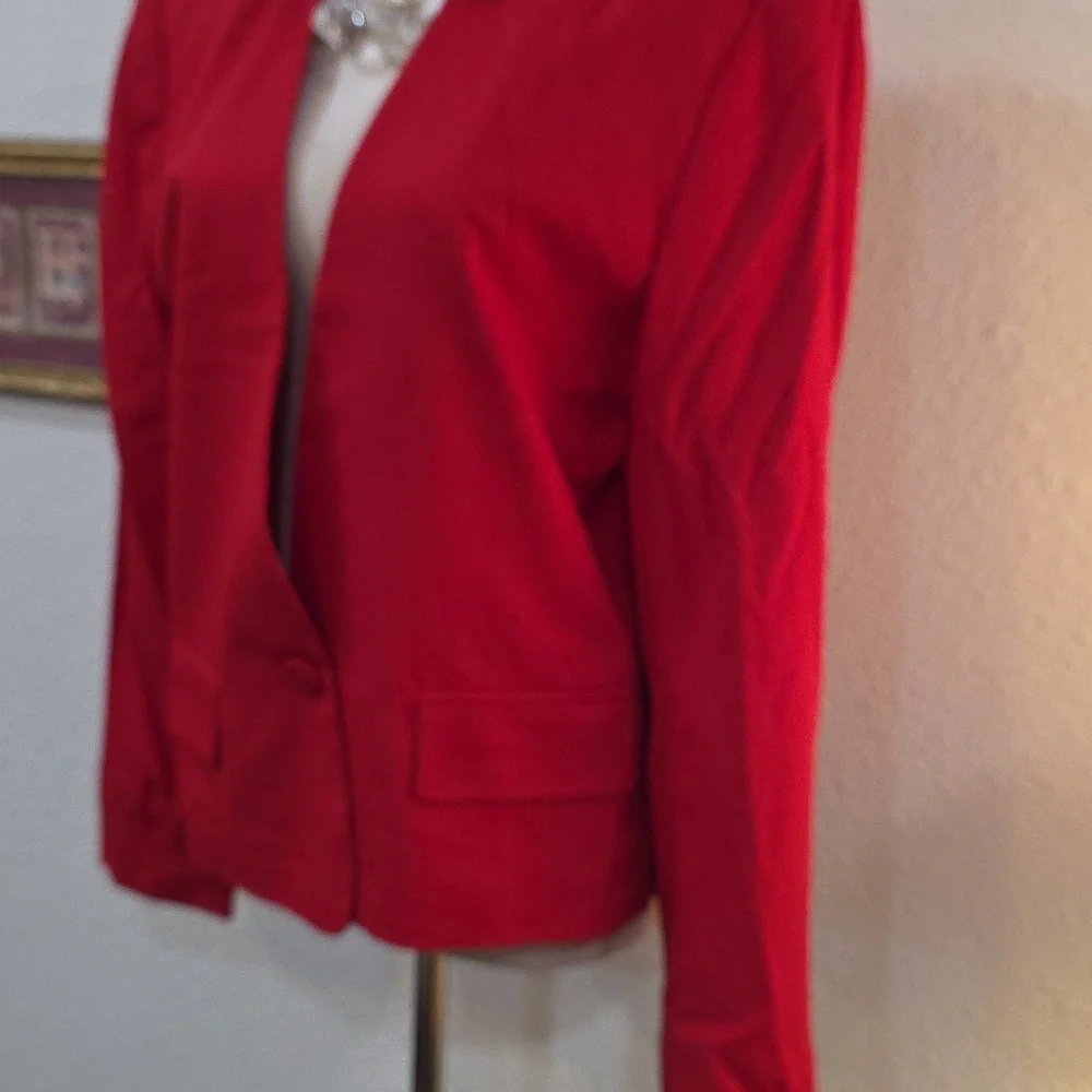 Claus Vibrant Red Women's Blazer - Picture 2 of 6